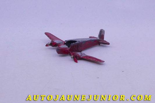 Le Dinky Toys Avion Potez 56 est en vente sur Auto Jaune Junior ! Découvrez nos collections de diecast Dinky-Toys, Corgi, Corgi-Toys, Solido, Norev… AutoJaune Junior ; Retrouvez AutoJauneJunior au magasin AutoJaune Paris, ouvert en 1984 par Vincent Espinasse. 