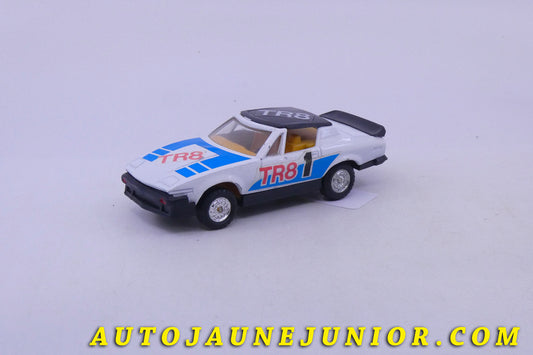Le Hong-Kong Triumph TR8 Rally est en vente sur Auto Jaune Junior ! Découvrez nos collections de diecast Dinky-Toys, Corgi, Corgi-Toys, Solido, Norev… AutoJaune Junior ; Retrouvez AutoJauneJunior au magasin AutoJaune Paris, ouvert en 1984 par Vincent Espinasse. 