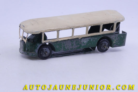 Le Dinky Toys Renault autobus à plateforme est en vente sur Auto Jaune Junior ! Découvrez nos collections de diecast Dinky-Toys, Corgi, Corgi-Toys, Solido, Norev… AutoJaune Junior ; Retrouvez AutoJauneJunior au magasin AutoJaune Paris, ouvert en 1984 par Vincent Espinasse. 