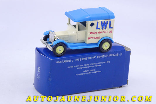 Le Corgi Toys Ford T van "Landbro WL Ltdl" est en vente sur Auto Jaune Junior ! Découvrez nos collections de diecast Dinky-Toys, Corgi, Corgi-Toys, Solido, Norev… AutoJaune Junior ; Retrouvez AutoJauneJunior au magasin AutoJaune Paris, ouvert en 1984 par Vincent Espinasse. 