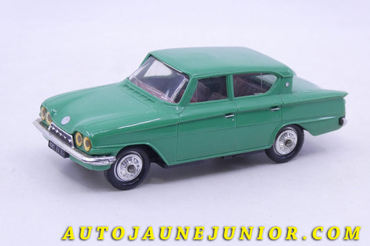 Le Norev Ford Consul 315 est en vente sur Auto Jaune Junior ! Découvrez nos collections de diecast Dinky-Toys, Corgi, Corgi-Toys, Solido, Norev… AutoJaune Junior ; Retrouvez AutoJauneJunior au magasin AutoJaune Paris, ouvert en 1984 par Vincent Espinasse. 
