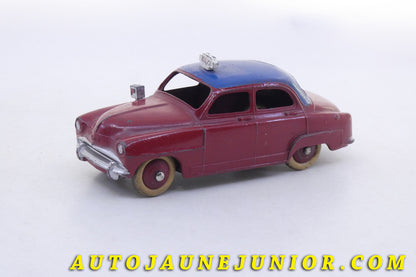 Le #2217 - Dinky Toys - Simca - Aronde Elysée taxi est en vente sur Auto Jaune Junior ! Découvrez nos collections de diecast Dinky-Toys, Corgi, Corgi-Toys, Solido, Norev… Découvrez notre magasin physique , AutoJaune Paris, ouvert en 1984 par Vincent Espinasse. 41 rue Cavendish, 75019 Paris. Tel : 01 42 40 61 23. Ouvert les mardi et vendredi de 13h à 19h. 