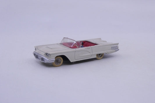 #2219 - Dinky Toys - Ford - Tunderbird