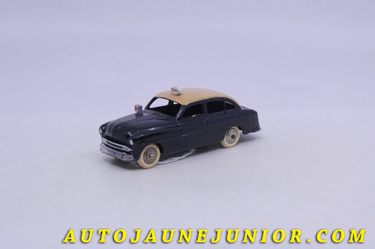 #2258 - Dinky Toys - Ford - Vedette 54 taxi