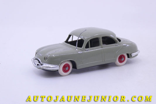 Le Norev Panhard Dyna 54 est en vente sur Auto Jaune Junior ! Découvrez nos collections de diecast Dinky-Toys, Corgi, Corgi-Toys, Solido, Norev… AutoJaune Junior ; Retrouvez AutoJauneJunior au magasin AutoJaune Paris, ouvert en 1984 par Vincent Espinasse. 