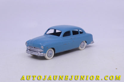 Le Dinky Toys Ford Vedette est en vente sur Auto Jaune Junior ! Découvrez nos collections de diecast Dinky-Toys, Corgi, Corgi-Toys, Solido, Norev… AutoJaune Junior ; Retrouvez AutoJauneJunior au magasin AutoJaune Paris, ouvert en 1984 par Vincent Espinasse. 
