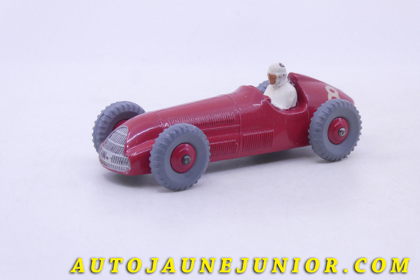 #2304 - Dinky Toys - Alfa Romeo - Alfetta 159  #8 (Dernière version)