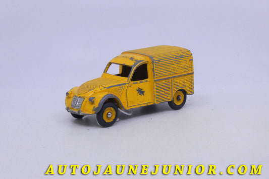 Le Dinky Toys Citroën 2Cv Fourgonette Laposte est en vente sur Auto Jaune Junior ! Découvrez nos collections de diecast Dinky-Toys, Corgi, Corgi-Toys, Solido, Norev… AutoJaune Junior ; Retrouvez AutoJauneJunior au magasin AutoJaune Paris, ouvert en 1984 par Vincent Espinasse. 
