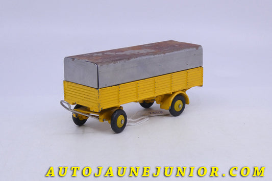 Le Dinky Toys Remorque Deux essieux ridelles bâché est en vente sur Auto Jaune Junior ! Découvrez nos collections de diecast Dinky-Toys, Corgi, Corgi-Toys, Solido, Norev… AutoJaune Junior ; Retrouvez AutoJauneJunior au magasin AutoJaune Paris, ouvert en 1984 par Vincent Espinasse. 