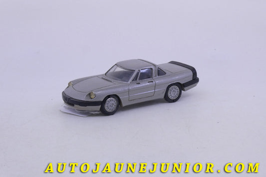 Le Record Alfa Roméo  Spider est en vente sur Auto Jaune Junior ! Découvrez nos collections de diecast Dinky-Toys, Corgi, Corgi-Toys, Solido, Norev… AutoJaune Junior ; Retrouvez AutoJauneJunior au magasin AutoJaune Paris, ouvert en 1984 par Vincent Espinasse. 