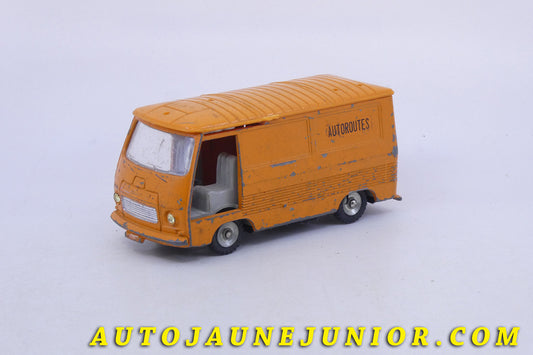 Le Dinky Toys Peugeot Fourgon J7 - Autoroutes est en vente sur Auto Jaune Junior ! Découvrez nos collections de diecast Dinky-Toys, Corgi, Corgi-Toys, Solido, Norev… AutoJaune Junior ; Retrouvez AutoJauneJunior au magasin AutoJaune Paris, ouvert en 1984 par Vincent Espinasse. 