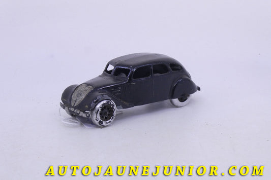 Le Dinky Toys Peugeot 402 Type 1 est en vente sur Auto Jaune Junior ! Découvrez nos collections de diecast Dinky-Toys, Corgi, Corgi-Toys, Solido, Norev… AutoJaune Junior ; Retrouvez AutoJauneJunior au magasin AutoJaune Paris, ouvert en 1984 par Vincent Espinasse. 