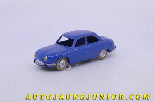 Le C-I-J Panhard Dyna 54 est en vente sur Auto Jaune Junior ! Découvrez nos collections de diecast Dinky-Toys, Corgi, Corgi-Toys, Solido, Norev… AutoJaune Junior ; Retrouvez AutoJauneJunior au magasin AutoJaune Paris, ouvert en 1984 par Vincent Espinasse. 