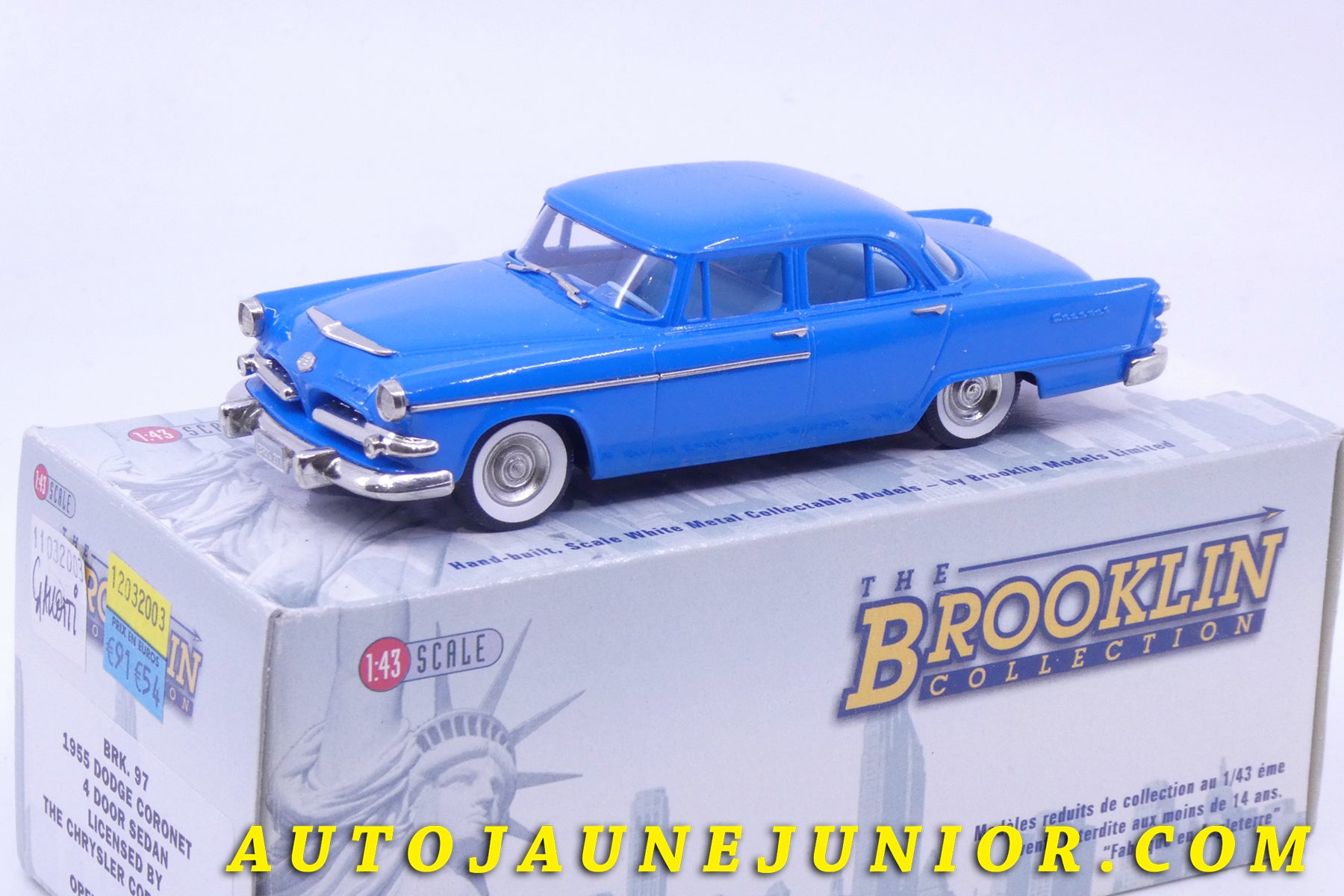 Le #2403 - Brooklin - Dodge - Coronet 4 portes Sedan "1955" - #97 est en vente sur Auto Jaune Junior ! Découvrez nos collections de diecast Dinky-Toys, Corgi, Corgi-Toys, Solido, Norev… Découvrez notre magasin physique , AutoJaune Paris, ouvert en 1984 par Vincent Espinasse. 41 rue Cavendish, 75019 Paris. Tel : 01 42 40 61 23. Ouvert les mardi et vendredi de 13h à 19h. 