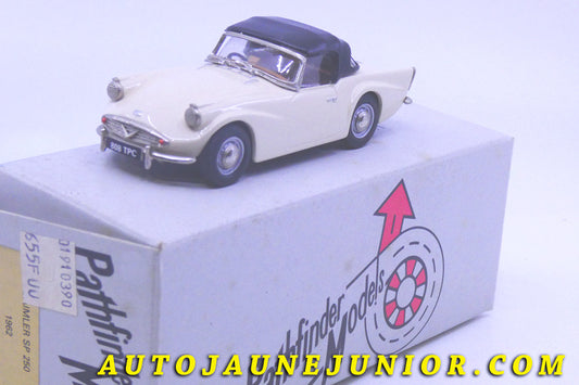 Le #2426 - Patth Finder Models - Daimler -  SP 250 Coupé "1962" (Rare ! Série limité à 600 exemplaires) est en vente sur Auto Jaune Junior ! Découvrez nos collections de diecast Dinky-Toys, Corgi, Corgi-Toys, Solido, Norev… Découvrez notre magasin physique , AutoJaune Paris, ouvert en 1984 par Vincent Espinasse. 41 rue Cavendish, 75019 Paris. Tel : 01 42 40 61 23. Ouvert les mardi et vendredi de 13h à 19h. 