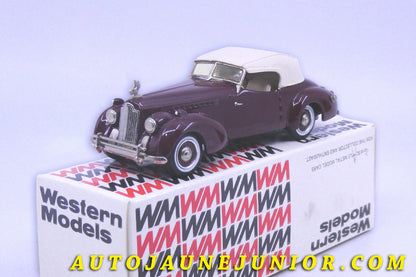 Le #2434 - Western Model - Packard - Darrin Super 8 Victoria "1940" est en vente sur Auto Jaune Junior ! Découvrez nos collections de diecast Dinky-Toys, Corgi, Corgi-Toys, Solido, Norev… Découvrez notre magasin physique , AutoJaune Paris, ouvert en 1984 par Vincent Espinasse. 41 rue Cavendish, 75019 Paris. Tel : 01 42 40 61 23. Ouvert les mardi et vendredi de 13h à 19h. 