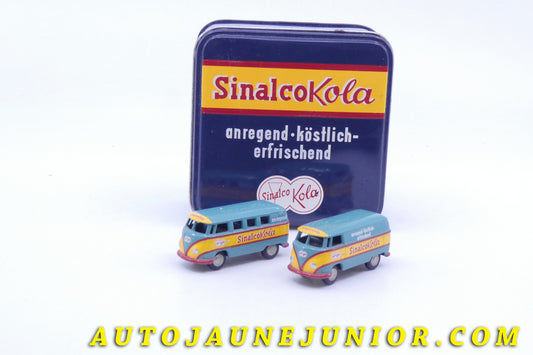 Le #2607 - Schuco - Volkswagen - Kombi est en vente sur Auto Jaune Junior ! Découvrez nos collections de diecast Dinky-Toys, Corgi, Corgi-Toys, Solido, Norev… Découvrez notre magasin physique , AutoJaune Paris, ouvert en 1984 par Vincent Espinasse. 41 rue Cavendish, 75019 Paris. Tel : 01 42 40 61 23. Ouvert les mardi et vendredi de 13h à 19h. 