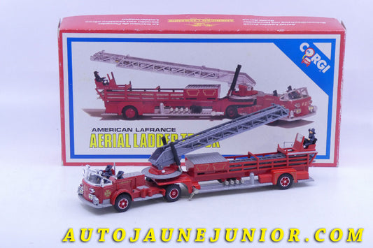 Le #2610 - Corgi Toys - American Lafrance - Grande Echelle Aerial Ladder Truck est en vente sur Auto Jaune Junior ! Découvrez nos collections de diecast Dinky-Toys, Corgi, Corgi-Toys, Solido, Norev… Découvrez notre magasin physique , AutoJaune Paris, ouvert en 1984 par Vincent Espinasse. 41 rue Cavendish, 75019 Paris. Tel : 01 42 40 61 23. Ouvert les mardi et vendredi de 13h à 19h. 