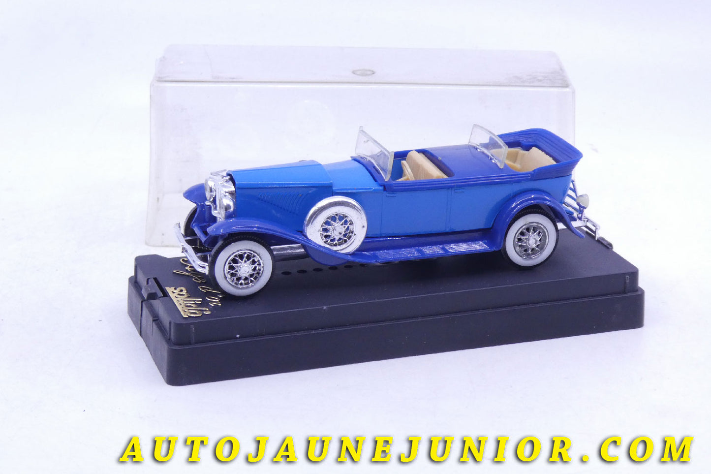 Le #2822 - Solido - Duesenberg - Cabriolet J -édition limitée pour le club Solido. Série limitée et numérotées. est en vente sur Auto Jaune Junior ! Découvrez nos collections de diecast Dinky-Toys, Corgi, Corgi-Toys, Solido, Norev… Découvrez notre magasin physique , AutoJaune Paris, ouvert en 1984 par Vincent Espinasse. 41 rue Cavendish, 75019 Paris. Tel : 01 42 40 61 23. Ouvert les mardi et vendredi de 13h à 19h. 