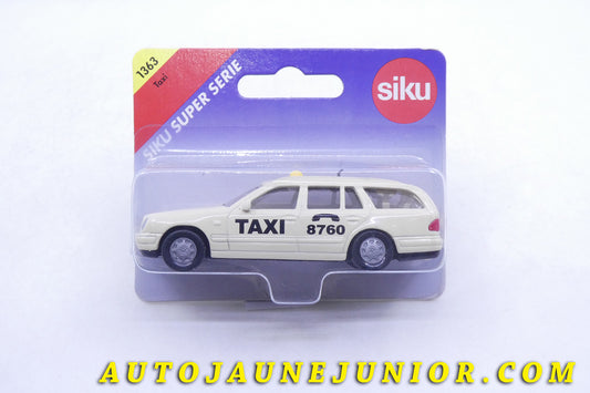 Le Siku Mercedes E 290 T break"taxi 8760" est en vente sur Auto Jaune Junior ! Découvrez nos collections de diecast Dinky-Toys, Corgi, Corgi-Toys, Solido, Norev… AutoJaune Junior ; Retrouvez AutoJauneJunior au magasin AutoJaune Paris, ouvert en 1984 par Vincent Espinasse. 