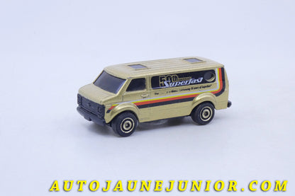 Le Matchbox Camion Chevy Van "50th Anniversary of the Superfast" est en vente sur Auto Jaune Junior ! Découvrez nos collections de diecast Dinky-Toys, Corgi, Corgi-Toys, Solido, Norev… AutoJaune Junior ; Retrouvez AutoJauneJunior au magasin AutoJaune Paris, ouvert en 1984 par Vincent Espinasse. 