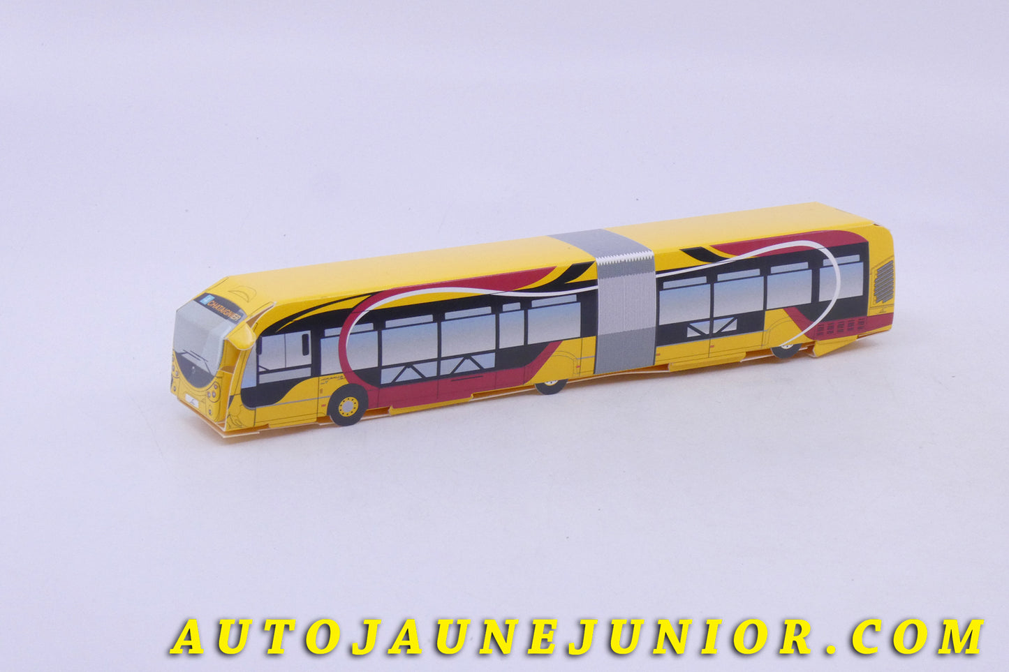 Le Soléa Bus Bus Soléa - 130 ème anniversaire des transports de l'agglomeration Mulhousienne  est en vente sur Auto Jaune Junior ! Découvrez nos collections de diecast Dinky-Toys, Corgi, Corgi-Toys, Solido, Norev… AutoJaune Junior ; Retrouvez AutoJauneJunior au magasin AutoJaune Paris, ouvert en 1984 par Vincent Espinasse. 