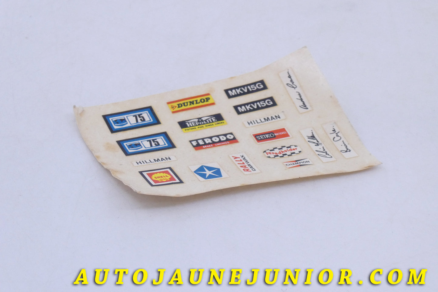 Le Corgi Toys Document Planche de décalques pour la Hillman est en vente sur Auto Jaune Junior ! Découvrez nos collections de diecast Dinky-Toys, Corgi, Corgi-Toys, Solido, Norev… AutoJaune Junior ; Retrouvez AutoJauneJunior au magasin AutoJaune Paris, ouvert en 1984 par Vincent Espinasse. 