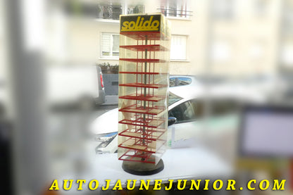 Le Solido Décoratif Présentoir Solido rotatif; Original !  est en vente sur Auto Jaune Junior ! Découvrez nos collections de diecast Dinky-Toys, Corgi, Corgi-Toys, Solido, Norev… Retrouvez AutoJauneJunior au magasin AutoJaune Paris, ouvert en 1984 par Vincent Espinasse. 