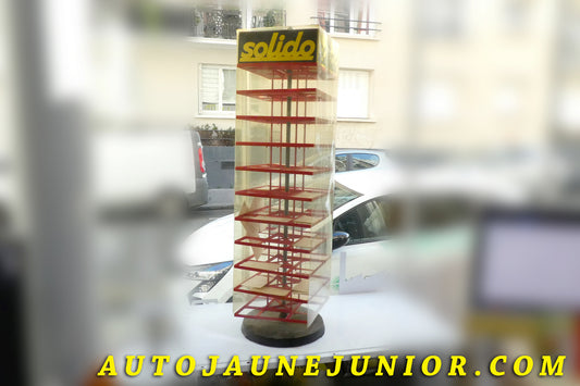 Le Solido Décoratif Présentoir Solido rotatif; Original !  est en vente sur Auto Jaune Junior ! Découvrez nos collections de diecast Dinky-Toys, Corgi, Corgi-Toys, Solido, Norev… Retrouvez AutoJauneJunior au magasin AutoJaune Paris, ouvert en 1984 par Vincent Espinasse. 
