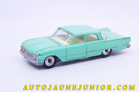Le #3410 - Dinky Toys - Ford - Fairlaine (Moins fréquente couleur) est en vente sur Auto Jaune Junior ! Découvrez nos collections de diecast Dinky-Toys, Corgi, Corgi-Toys, Solido, Norev… Découvrez notre magasin physique , AutoJaune Paris, ouvert en 1984 par Vincent Espinasse. 41 rue Cavendish, 75019 Paris. Tel : 01 42 40 61 23. Ouvert les mardi et vendredi de 13h à 19h. 