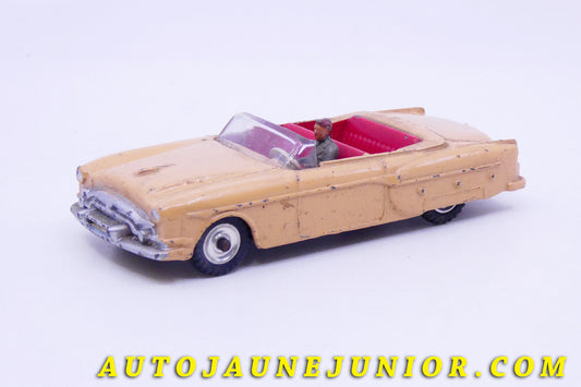 Le #3412 - Dinky Toys - Packard - Clipper Cabriolet (version tardive jantes acier ! ) est en vente sur Auto Jaune Junior ! Découvrez nos collections de diecast Dinky-Toys, Corgi, Corgi-Toys, Solido, Norev… Découvrez notre magasin physique , AutoJaune Paris, ouvert en 1984 par Vincent Espinasse. 41 rue Cavendish, 75019 Paris. Tel : 01 42 40 61 23. Ouvert les mardi et vendredi de 13h à 19h. 