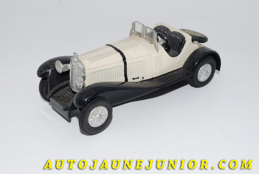 Le #3471 - Miniflex - Mercedes - SSK 1928 est en vente sur Auto Jaune Junior ! Découvrez nos collections de diecast Dinky-Toys, Corgi, Corgi-Toys, Solido, Norev… Découvrez notre magasin physique , AutoJaune Paris, ouvert en 1984 par Vincent Espinasse. 41 rue Cavendish, 75019 Paris. Tel : 01 42 40 61 23. Ouvert les mardi et vendredi de 13h à 19h. 