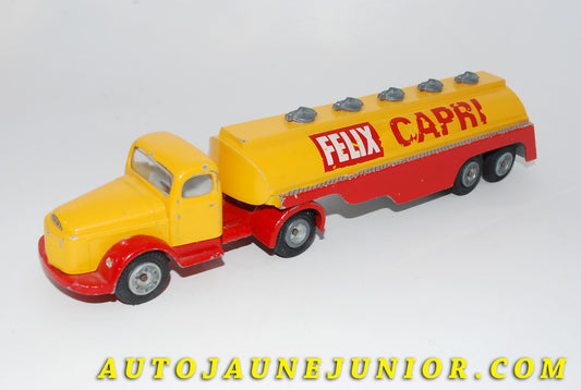 Le #3474 - Tekno - Volvo - N88 semi citerne "Felix Capri" est en vente sur Auto Jaune Junior ! Découvrez nos collections de diecast Dinky-Toys, Corgi, Corgi-Toys, Solido, Norev… Découvrez notre magasin physique , AutoJaune Paris, ouvert en 1984 par Vincent Espinasse. 41 rue Cavendish, 75019 Paris. Tel : 01 42 40 61 23. Ouvert les mardi et vendredi de 13h à 19h. 