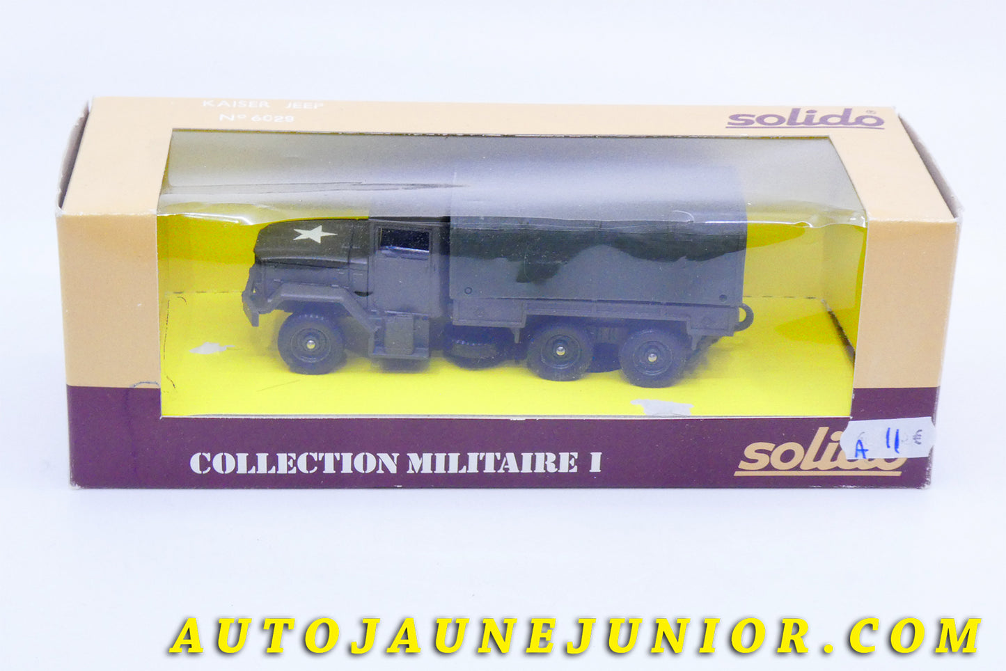 Le #3514 - Solido - Kaiser - Jeep Ridelles bâché Militaire est en vente sur Auto Jaune Junior ! Découvrez nos collections de diecast Dinky-Toys, Corgi, Corgi-Toys, Solido, Norev… Découvrez notre magasin physique , AutoJaune Paris, ouvert en 1984 par Vincent Espinasse. 41 rue Cavendish, 75019 Paris. Tel : 01 42 40 61 23. Ouvert les mardi et vendredi de 13h à 19h. 