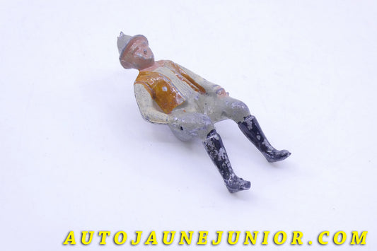 Le #3611 - France (PH) - Personnage - Conducteur de charrette est en vente sur Auto Jaune Junior ! Découvrez nos collections de diecast Dinky-Toys, Corgi, Corgi-Toys, Solido, Norev… Découvrez notre magasin physique , AutoJaune Paris, ouvert en 1984 par Vincent Espinasse. 41 rue Cavendish, 75019 Paris. Tel : 01 42 40 61 23. Ouvert les mardi et vendredi de 13h à 19h. 