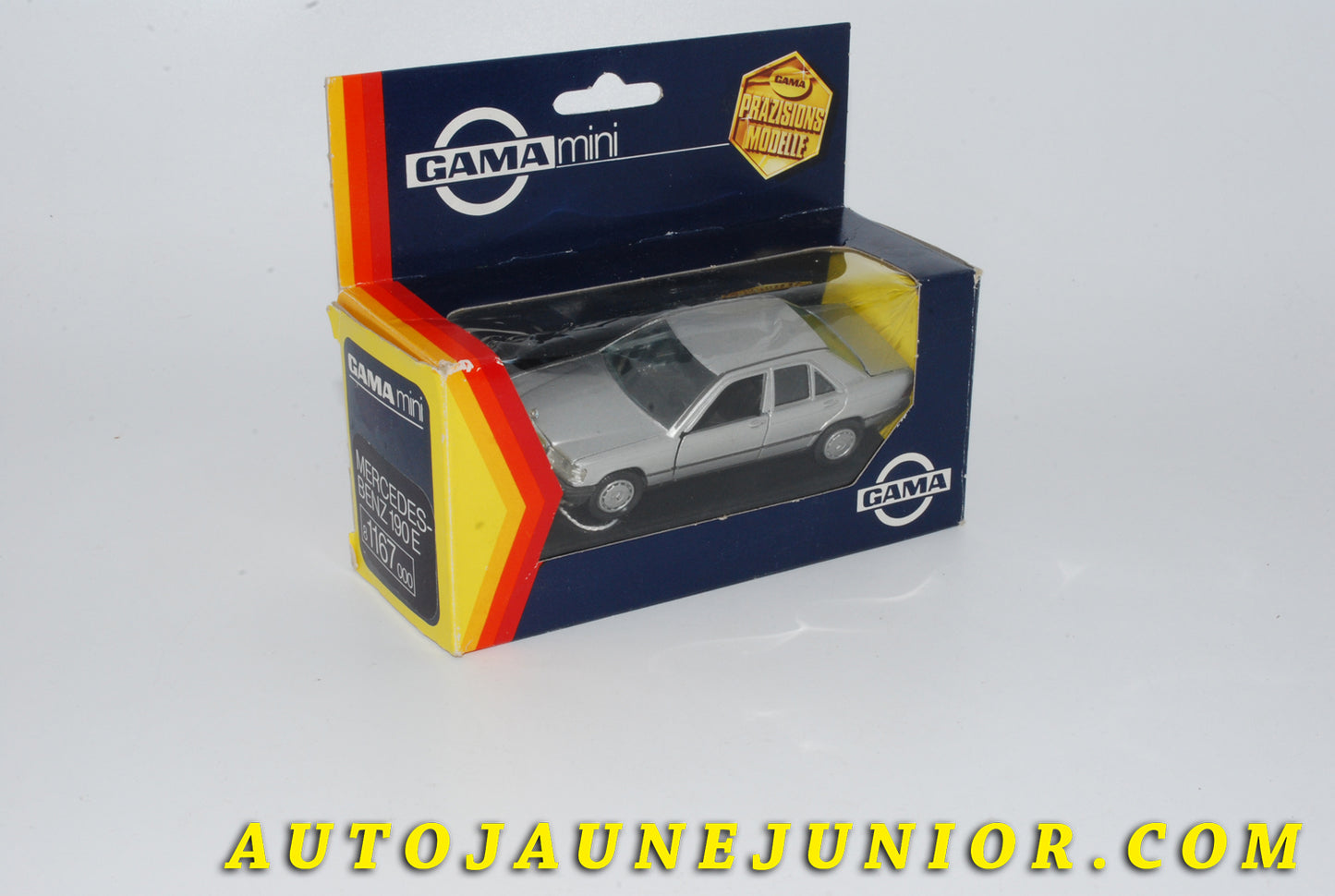 Le #3759 - Gama - Mercedes - 190 E Berline est en vente sur Auto Jaune Junior ! Découvrez nos collections de diecast Dinky-Toys, Corgi, Corgi-Toys, Solido, Norev… Découvrez notre magasin physique , AutoJaune Paris, ouvert en 1984 par Vincent Espinasse. 41 rue Cavendish, 75019 Paris. Tel : 01 42 40 61 23. Ouvert les mardi et vendredi de 13h à 19h. 