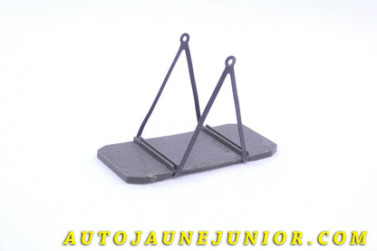 Le #3903 - Dinky Toys - Brockway - Nacelle Brockway est en vente sur Auto Jaune Junior ! Découvrez nos collections de diecast Dinky-Toys, Corgi, Corgi-Toys, Solido, Norev… Découvrez notre magasin physique , AutoJaune Paris, ouvert en 1984 par Vincent Espinasse. 41 rue Cavendish, 75019 Paris. Tel : 01 42 40 61 23. Ouvert les mardi et vendredi de 13h à 19h. 