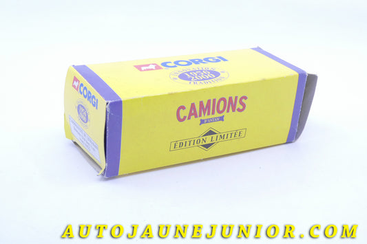 Le #3968 - Corgi Toys - Berliet - Camion de livraison - GLR Box van est en vente sur Auto Jaune Junior ! Découvrez nos collections de diecast Dinky-Toys, Corgi, Corgi-Toys, Solido, Norev… Découvrez notre magasin physique , AutoJaune Paris, ouvert en 1984 par Vincent Espinasse. 41 rue Cavendish, 75019 Paris. Tel : 01 42 40 61 23. Ouvert les mardi et vendredi de 13h à 19h. 