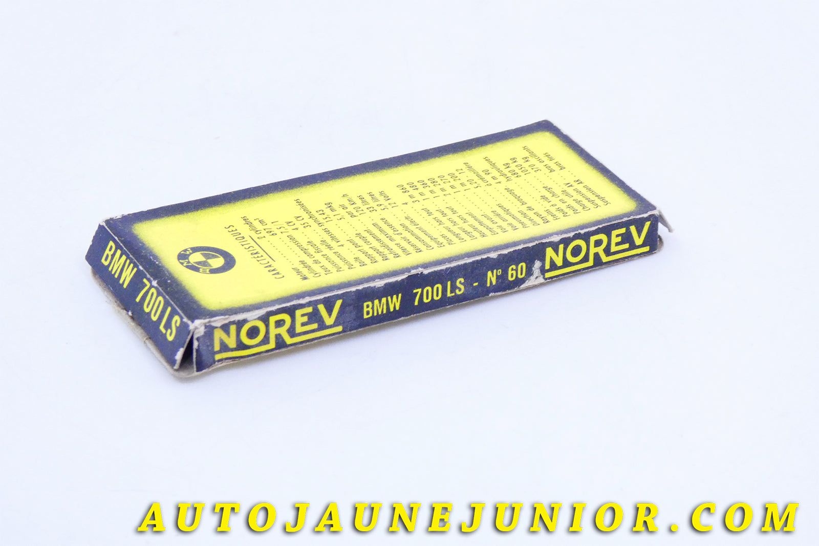 Le #3975 - Norev - Mercedes - 700 SL (Socle de boite) est en vente sur Auto Jaune Junior ! Découvrez nos collections de diecast Dinky-Toys, Corgi, Corgi-Toys, Solido, Norev… Découvrez notre magasin physique , AutoJaune Paris, ouvert en 1984 par Vincent Espinasse. 41 rue Cavendish, 75019 Paris. Tel : 01 42 40 61 23. Ouvert les mardi et vendredi de 13h à 19h. 