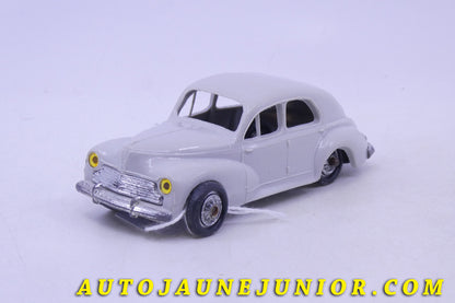 Le Norev Peugeot 203 Série Baby est en vente sur Auto Jaune Junior ! Découvrez nos collections de diecast Dinky-Toys, Corgi, Corgi-Toys, Solido, Norev… AutoJaune Junior ; Retrouvez AutoJauneJunior au magasin AutoJaune Paris, ouvert en 1984 par Vincent Espinasse. 