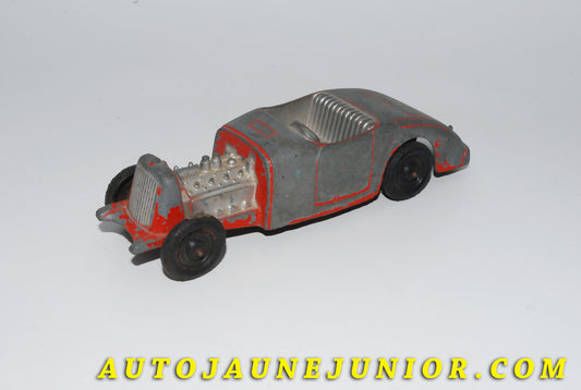 Le #4122 - Tootsietoys - Ford - V8  est en vente sur Auto Jaune Junior ! Découvrez nos collections de diecast Dinky-Toys, Corgi, Corgi-Toys, Solido, Norev… Découvrez notre magasin physique , AutoJaune Paris, ouvert en 1984 par Vincent Espinasse. 41 rue Cavendish, 75019 Paris. Tel : 01 42 40 61 23. Ouvert les mardi et vendredi de 13h à 19h. 
