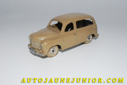 Le #4161 - C-I-J - Renault - Savane est en vente sur Auto Jaune Junior ! Découvrez nos collections de diecast Dinky-Toys, Corgi, Corgi-Toys, Solido, Norev… Découvrez notre magasin physique , AutoJaune Paris, ouvert en 1984 par Vincent Espinasse. 41 rue Cavendish, 75019 Paris. Tel : 01 42 40 61 23. Ouvert les mardi et vendredi de 13h à 19h. 