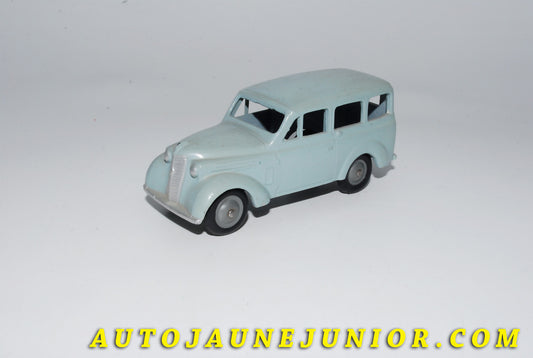 Le #4167 - C-I-J - Renault - 300Kgs break est en vente sur Auto Jaune Junior ! Découvrez nos collections de diecast Dinky-Toys, Corgi, Corgi-Toys, Solido, Norev… Découvrez notre magasin physique , AutoJaune Paris, ouvert en 1984 par Vincent Espinasse. 41 rue Cavendish, 75019 Paris. Tel : 01 42 40 61 23. Ouvert les mardi et vendredi de 13h à 19h. 