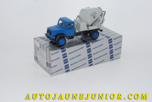 Le #4233 - Conrad - Magirus - Saturn Camion Toupie Bettonnière "Stettea" est en vente sur Auto Jaune Junior ! Découvrez nos collections de diecast Dinky-Toys, Corgi, Corgi-Toys, Solido, Norev… Découvrez notre magasin physique , AutoJaune Paris, ouvert en 1984 par Vincent Espinasse. 41 rue Cavendish, 75019 Paris. Tel : 01 42 40 61 23. Ouvert les mardi et vendredi de 13h à 19h. 