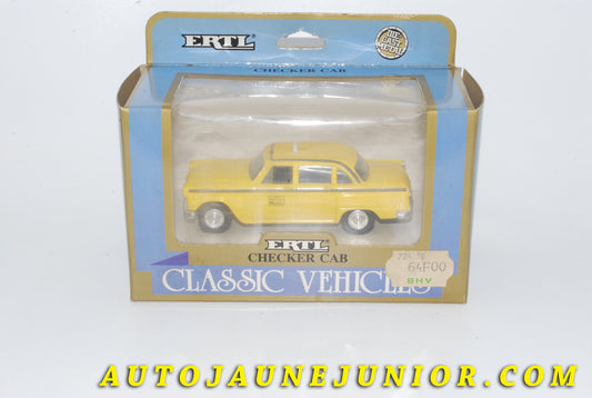 Le #4243 - Ertl - Checker Cab TAXI - Taxi New-Yorkais Jaune est en vente sur Auto Jaune Junior ! Découvrez nos collections de diecast Dinky-Toys, Corgi, Corgi-Toys, Solido, Norev… Découvrez notre magasin physique , AutoJaune Paris, ouvert en 1984 par Vincent Espinasse. 41 rue Cavendish, 75019 Paris. Tel : 01 42 40 61 23. Ouvert les mardi et vendredi de 13h à 19h. 