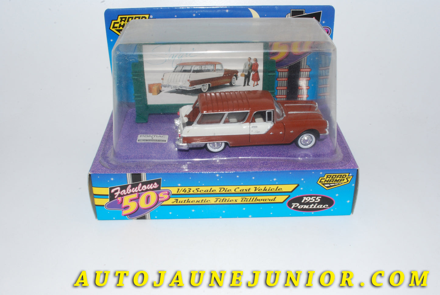 Le #4251 - Road Champ - Pontiac - Safari Station Wagon 1955' est en vente sur Auto Jaune Junior ! Découvrez nos collections de diecast Dinky-Toys, Corgi, Corgi-Toys, Solido, Norev… Découvrez notre magasin physique , AutoJaune Paris, ouvert en 1984 par Vincent Espinasse. 41 rue Cavendish, 75019 Paris. Tel : 01 42 40 61 23. Ouvert les mardi et vendredi de 13h à 19h. 