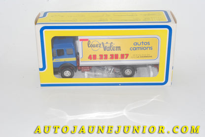 Le #4274 - LBS - Eligor - Mercedes - 1748 Porteur  Fourgon  "Louez Valem" est en vente sur Auto Jaune Junior ! Découvrez nos collections de diecast Dinky-Toys, Corgi, Corgi-Toys, Solido, Norev… Découvrez notre magasin physique , AutoJaune Paris, ouvert en 1984 par Vincent Espinasse. 41 rue Cavendish, 75019 Paris. Tel : 01 42 40 61 23. Ouvert les mardi et vendredi de 13h à 19h. 