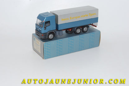 Le #4279 - Conrad - Iveco - Camion Eurotech Covered Truck (Promotionnel !) est en vente sur Auto Jaune Junior ! Découvrez nos collections de diecast Dinky-Toys, Corgi, Corgi-Toys, Solido, Norev… Découvrez notre magasin physique , AutoJaune Paris, ouvert en 1984 par Vincent Espinasse. 41 rue Cavendish, 75019 Paris. Tel : 01 42 40 61 23. Ouvert les mardi et vendredi de 13h à 19h. 