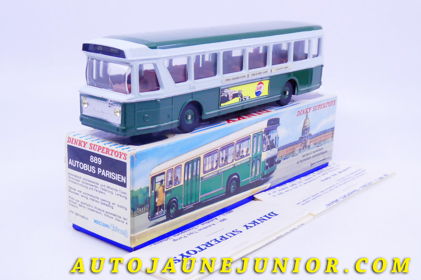 Le #4300 - Dinky Toys - Berliet - PCM Bus Parisien est en vente sur Auto Jaune Junior ! Découvrez nos collections de diecast Dinky-Toys, Corgi, Corgi-Toys, Solido, Norev… Découvrez notre magasin physique , AutoJaune Paris, ouvert en 1984 par Vincent Espinasse. 41 rue Cavendish, 75019 Paris. Tel : 01 42 40 61 23. Ouvert les mardi et vendredi de 13h à 19h. 