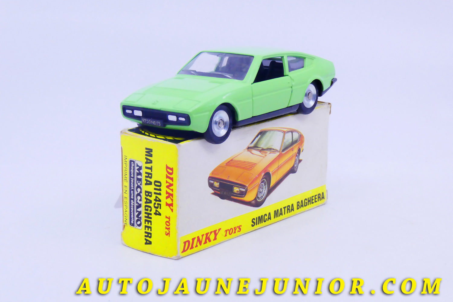 Le #4306 - Dinky Toys - Matra - Matra Bagheera est en vente sur Auto Jaune Junior ! Découvrez nos collections de diecast Dinky-Toys, Corgi, Corgi-Toys, Solido, Norev… Découvrez notre magasin physique , AutoJaune Paris, ouvert en 1984 par Vincent Espinasse. 41 rue Cavendish, 75019 Paris. Tel : 01 42 40 61 23. Ouvert les mardi et vendredi de 13h à 19h. 